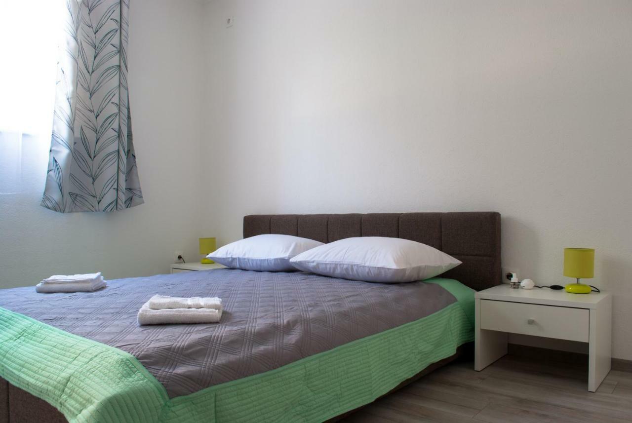 Iva Apartment Kastela Ngoại thất bức ảnh