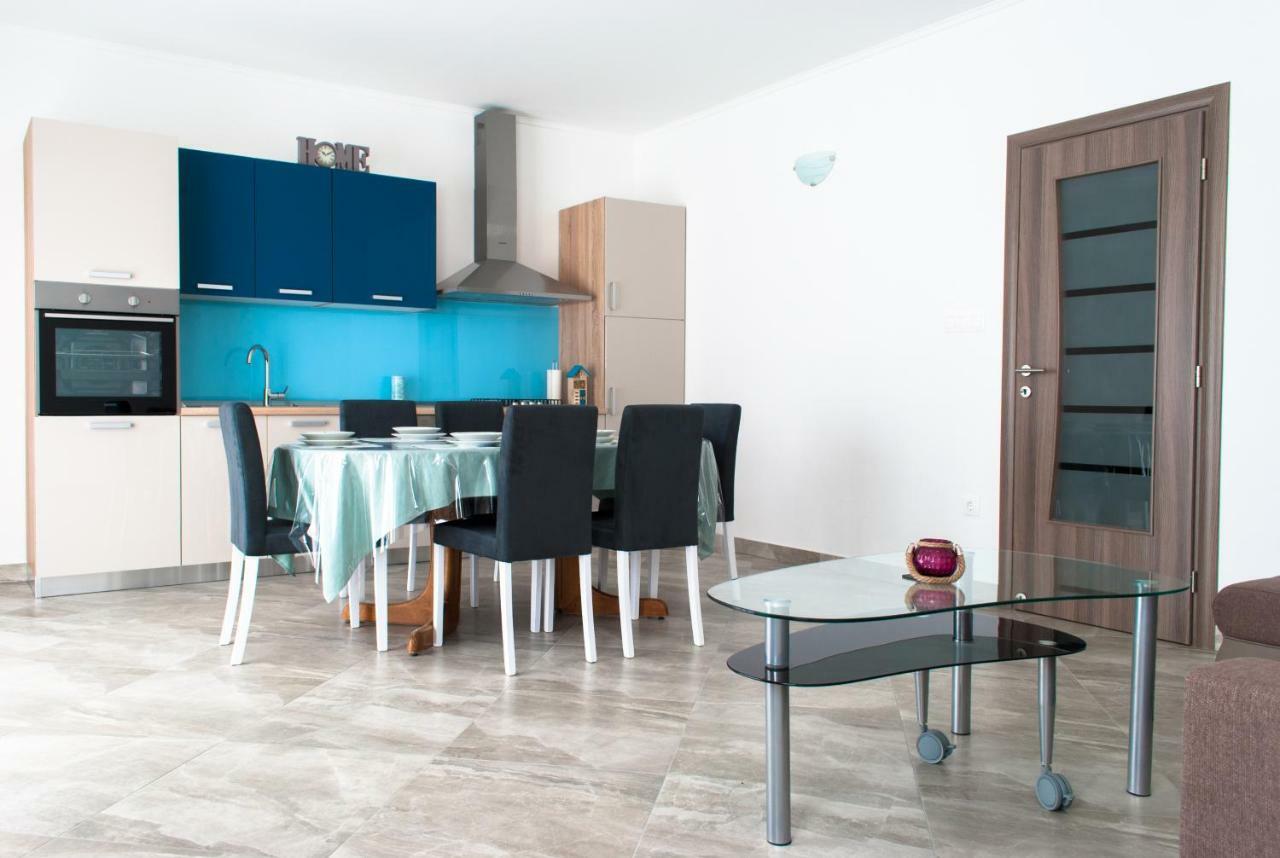 Iva Apartment Kastela Ngoại thất bức ảnh